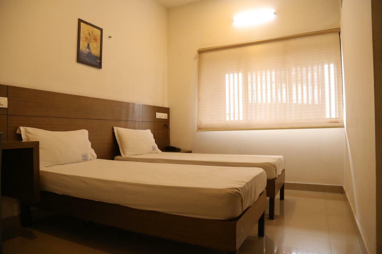 Kodavath Regency Alwaye Luaran gambar