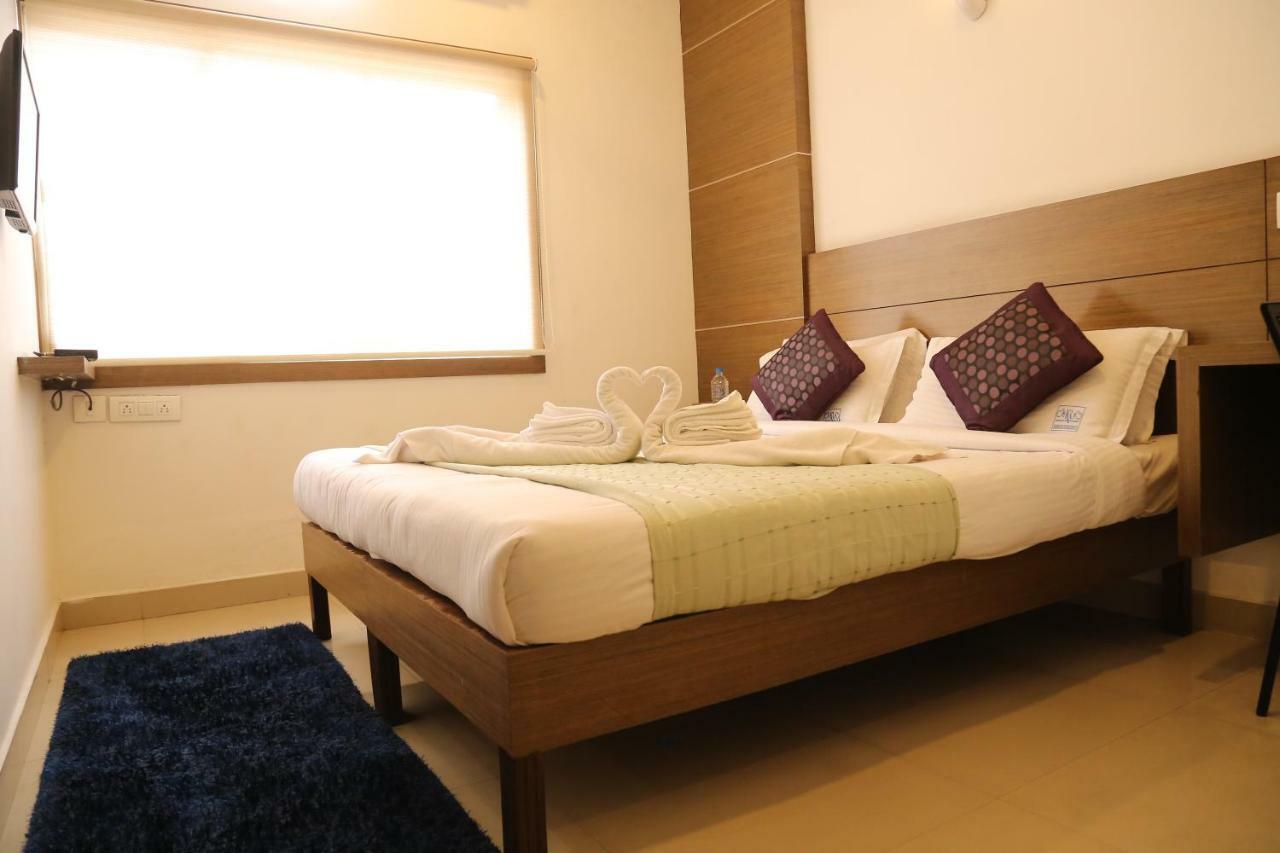 Kodavath Regency Alwaye Luaran gambar