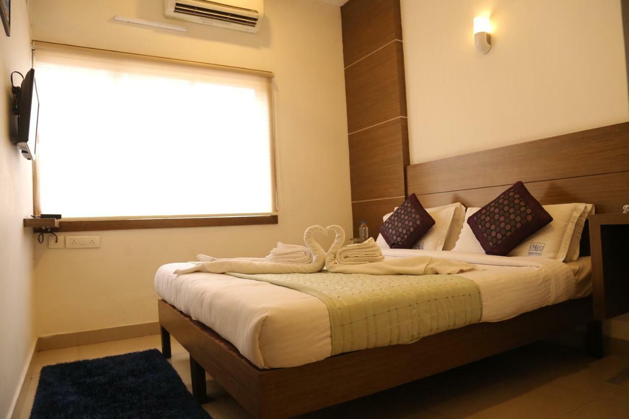 Kodavath Regency Alwaye Luaran gambar